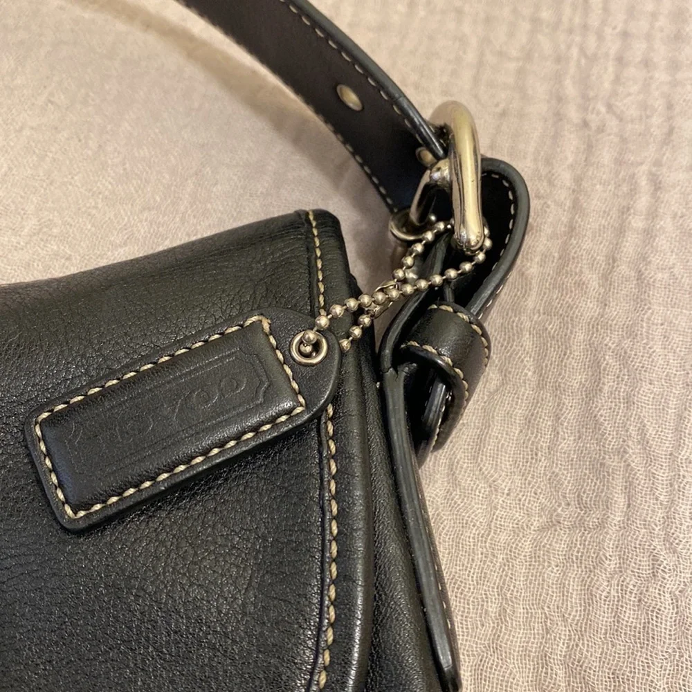 Coach Vintyge Elegant Black Leather Shoulder Bag No H04Da9480